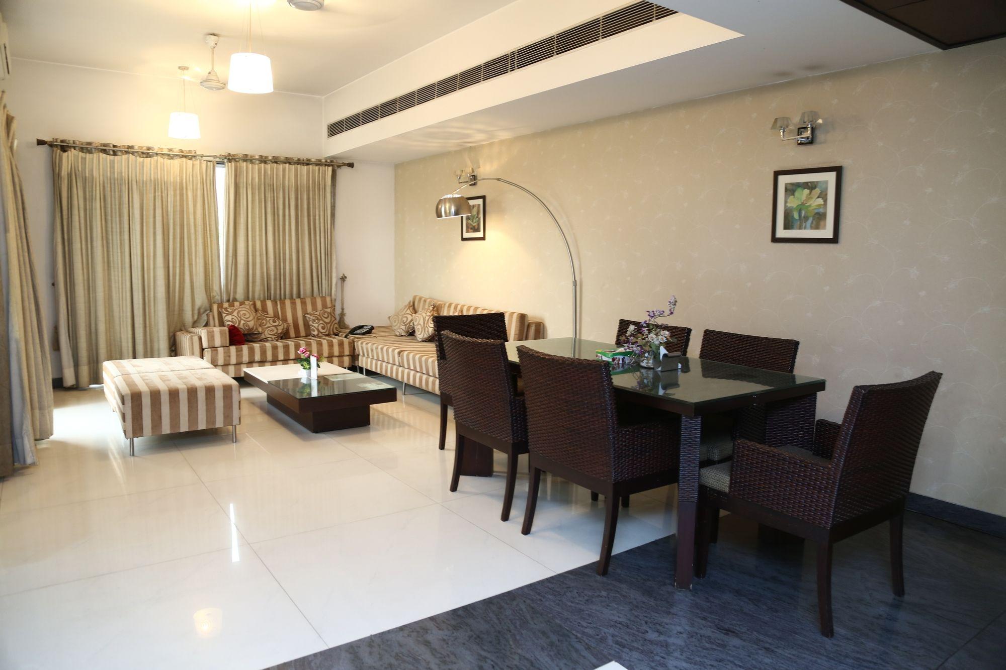 גורגאון Imperial Apartments Huda City מראה חיצוני תמונה